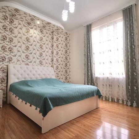 Guesthouse - Family Hotel Bagdati 外观 照片