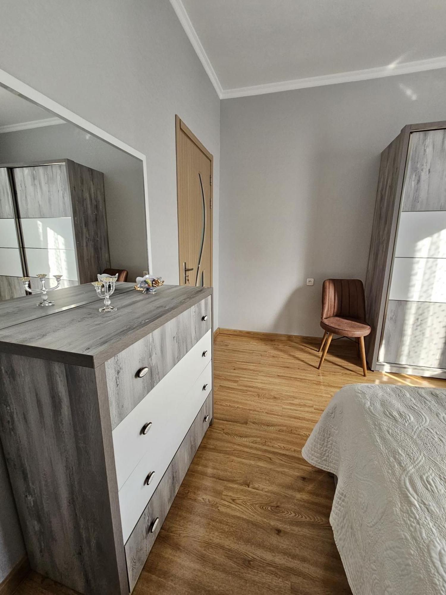 Guesthouse - Family Hotel Bagdati 外观 照片